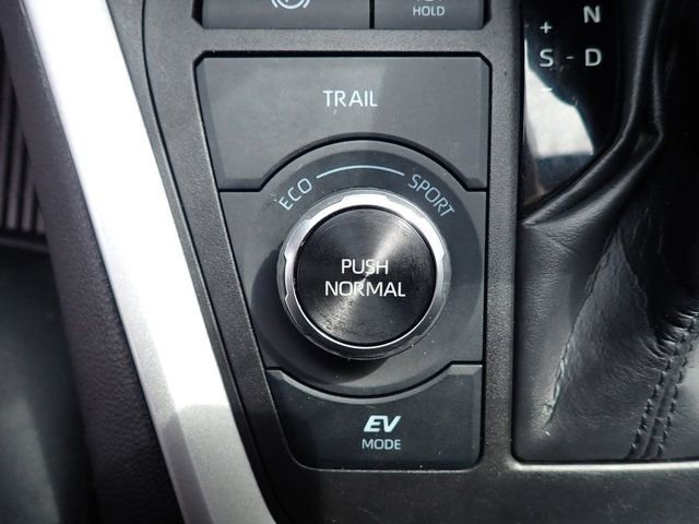 Used 2024 Toyota RAV4 XLE w/ Convenience Package image 26