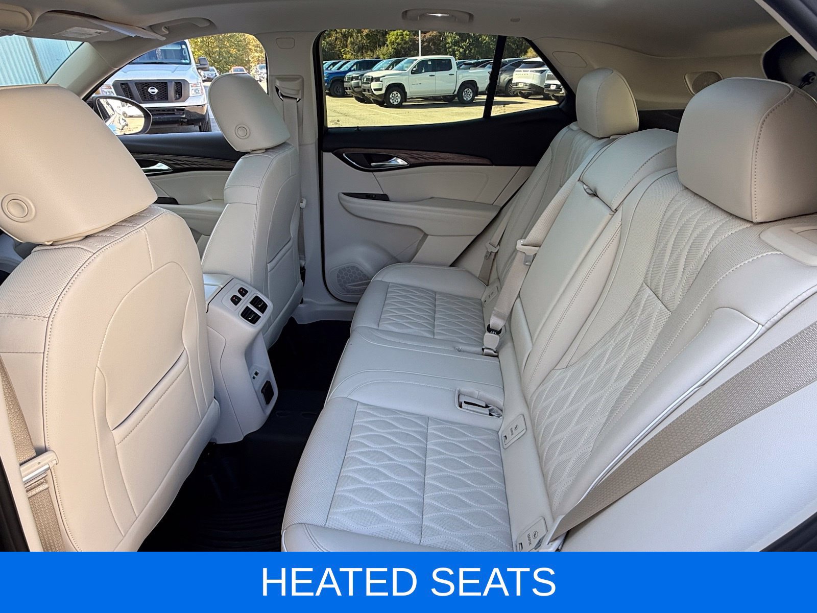 Used 2023 Buick Envision Avenir AWD/4WD image 18