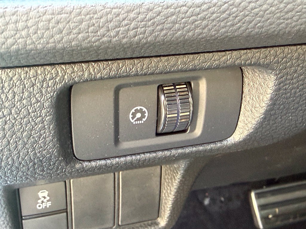 Used 2025 Honda Civic Sport image 9