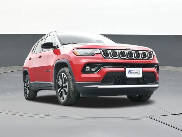 Used 2023 Jeep Compass Limited image 53
