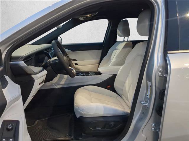 New 2026 Jeep Cherokee Laredo image 4