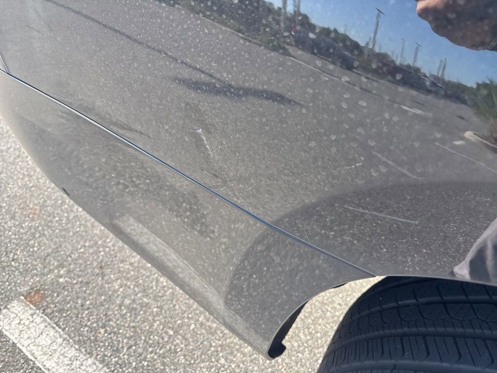 Used 2017 Cadillac Escalade Premium Luxury RWD image 19