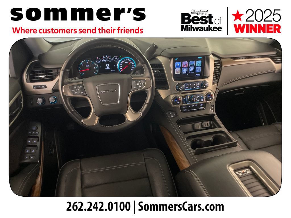 Used 2020 GMC Yukon Denali w/ Denali Premium Package AWD/4WD image 12
