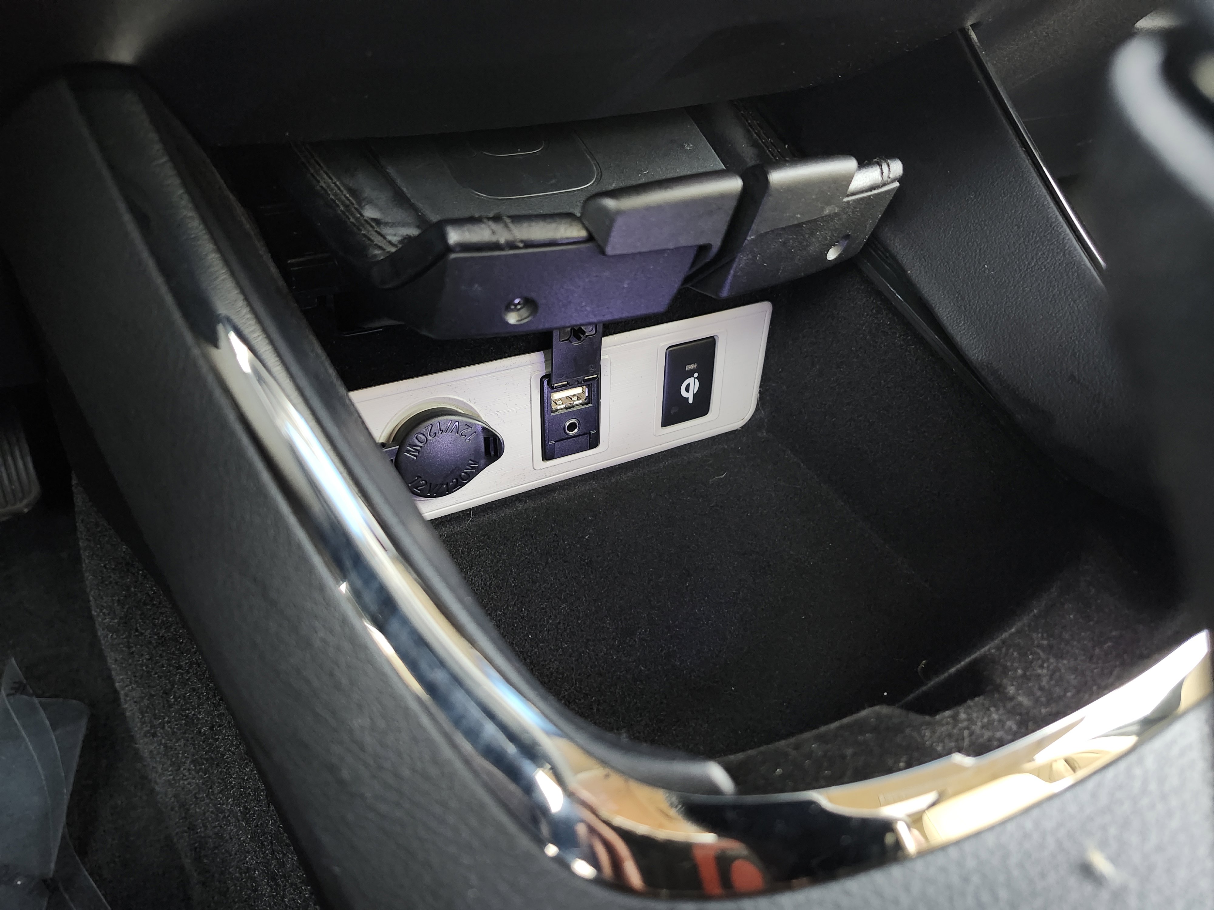 Used 2018 Toyota Avalon XLE Premium w/ Protection Package image 9