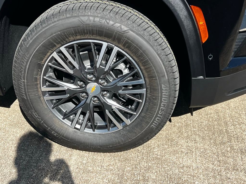 New 2026 Chevrolet Traverse LT image 5