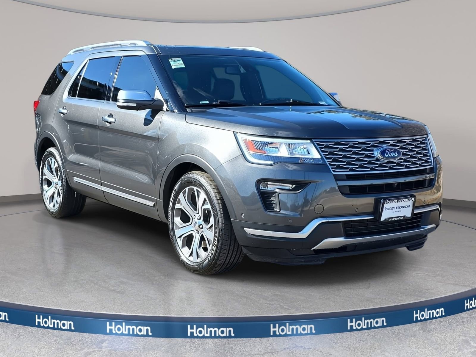 Used 2018 Ford Explorer Platinum image 9