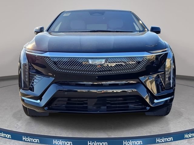 New 2026 Cadillac Optiq Luxury 1 image 2
