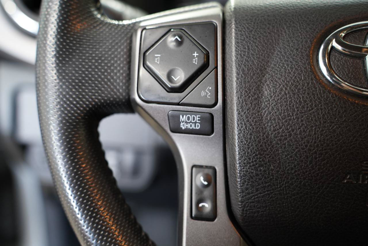 Used 2021 Toyota Tacoma TRD Sport w/ TRD Premium Sport Package AWD/4WD image 13