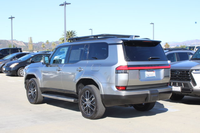 Certified 2025 Lexus GX 550 w/ Accessory Package (31) AWD/4WD image 20