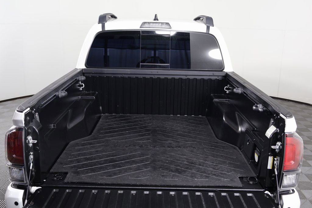 Used 2021 Toyota Tacoma TRD Pro AWD/4WD image 14
