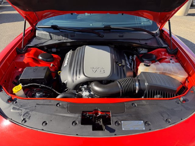 Used 2023 Dodge Charger R/T w/ Plus Group RWD image 33