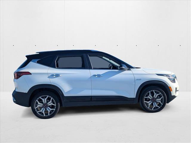 Used 2023 Kia Seltos SX image 4