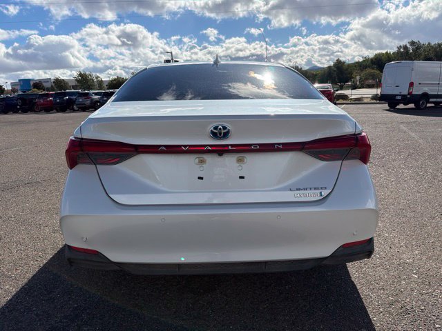 Used 2020 Toyota Avalon Limited w/ Advanced Safety Package FWD image 5
