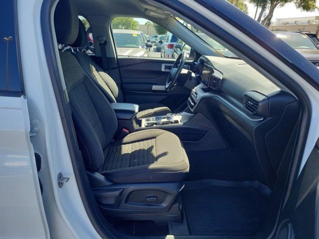 Used 2021 Ford Explorer XLT AWD/4WD image 8