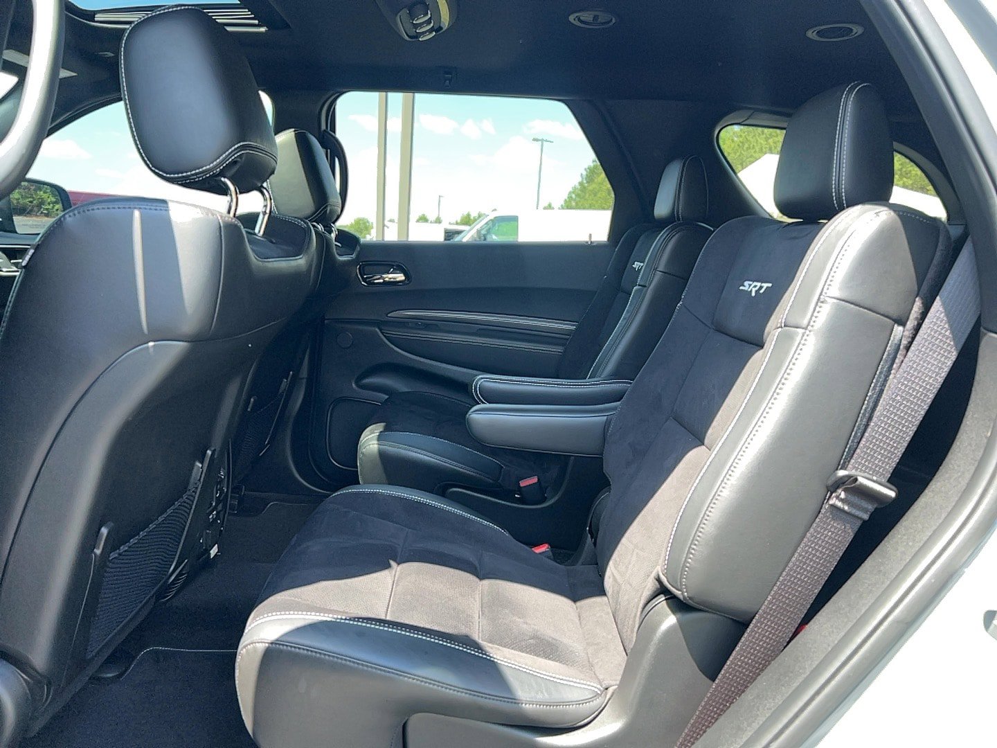 Used 2022 Dodge Durango SRT w/ Technology Group AWD/4WD image 29