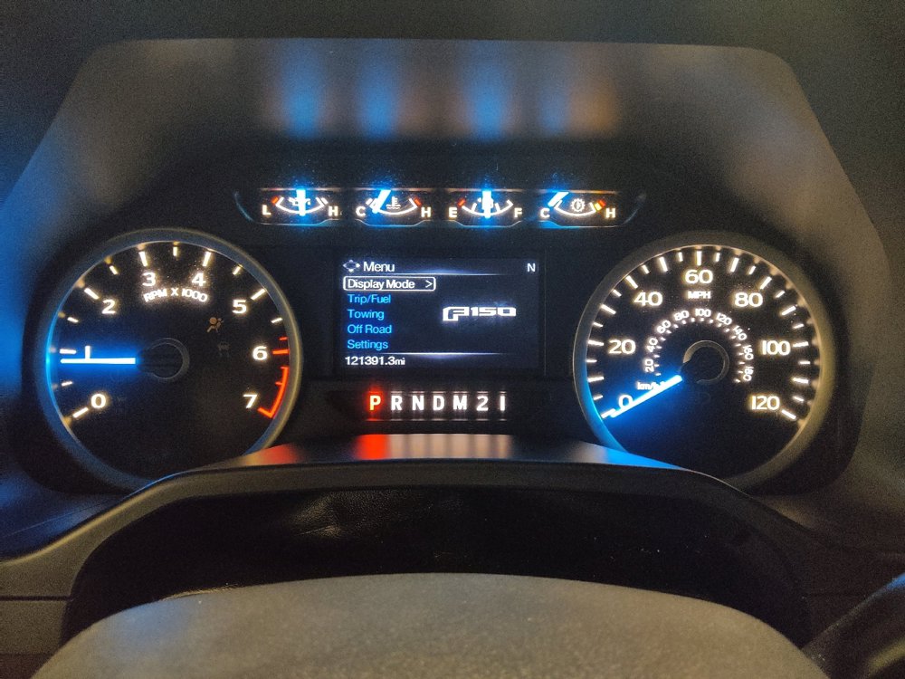 Used 2015 Ford F150 XLT w/ Equipment Group 302A Luxury image 23