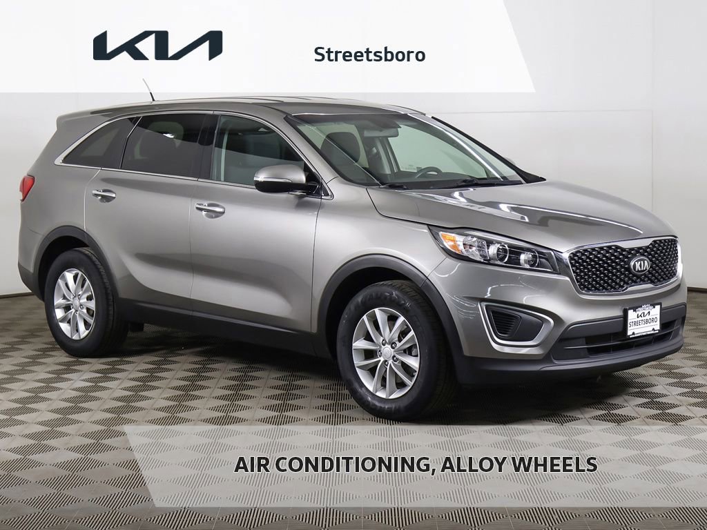 Used 2016 Kia Sorento L FWD image 1