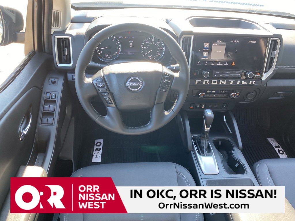 Used 2025 Nissan Frontier SV w/ SV Convenience Package image 23