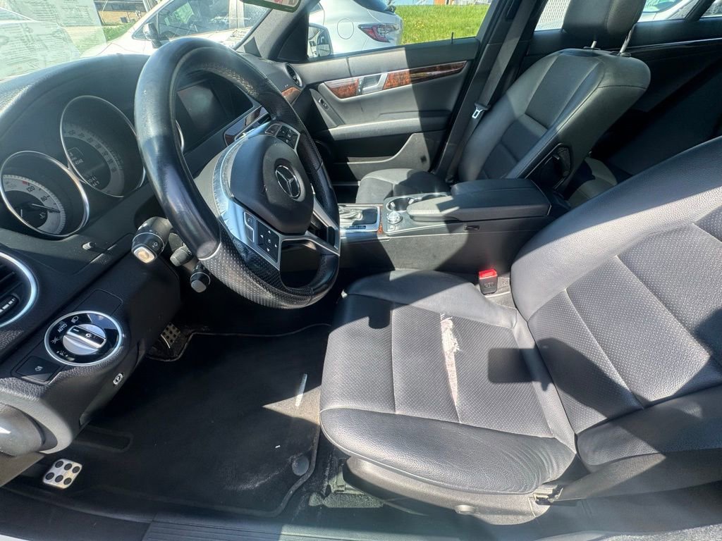 Used 2013 Mercedes-Benz C 300 4MATIC Sedan image 11