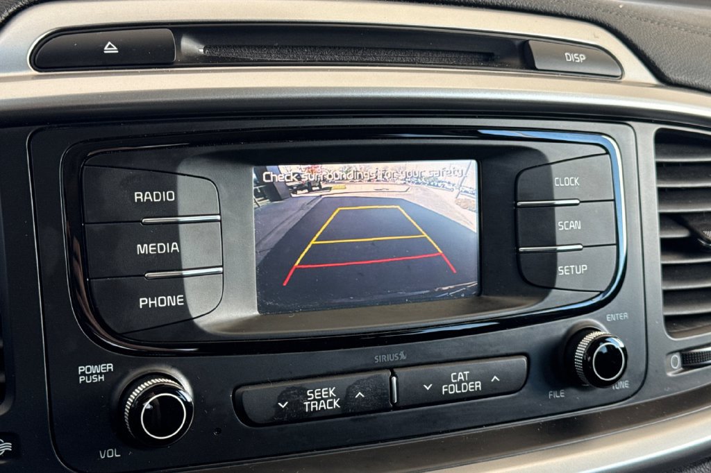 Used 2016 Kia Sorento LX FWD image 23