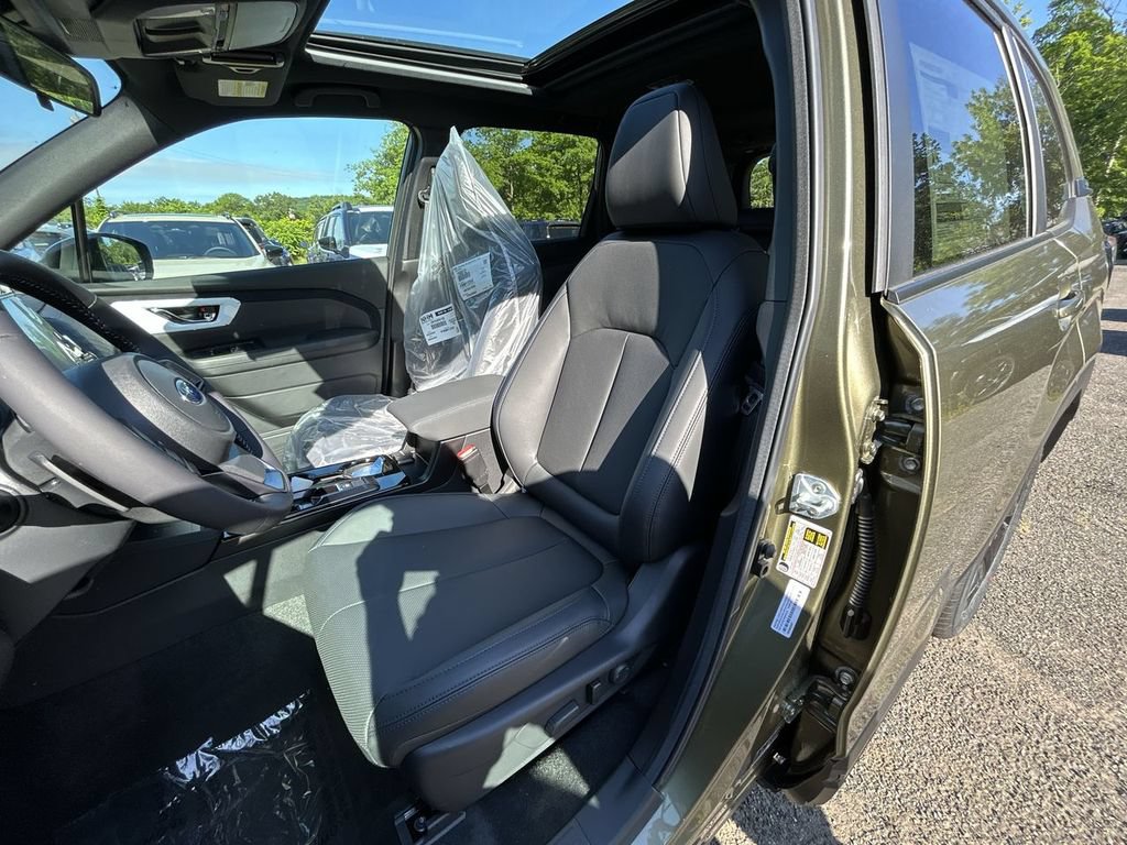New 2026 Subaru Forester Touring AWD/4WD image 11