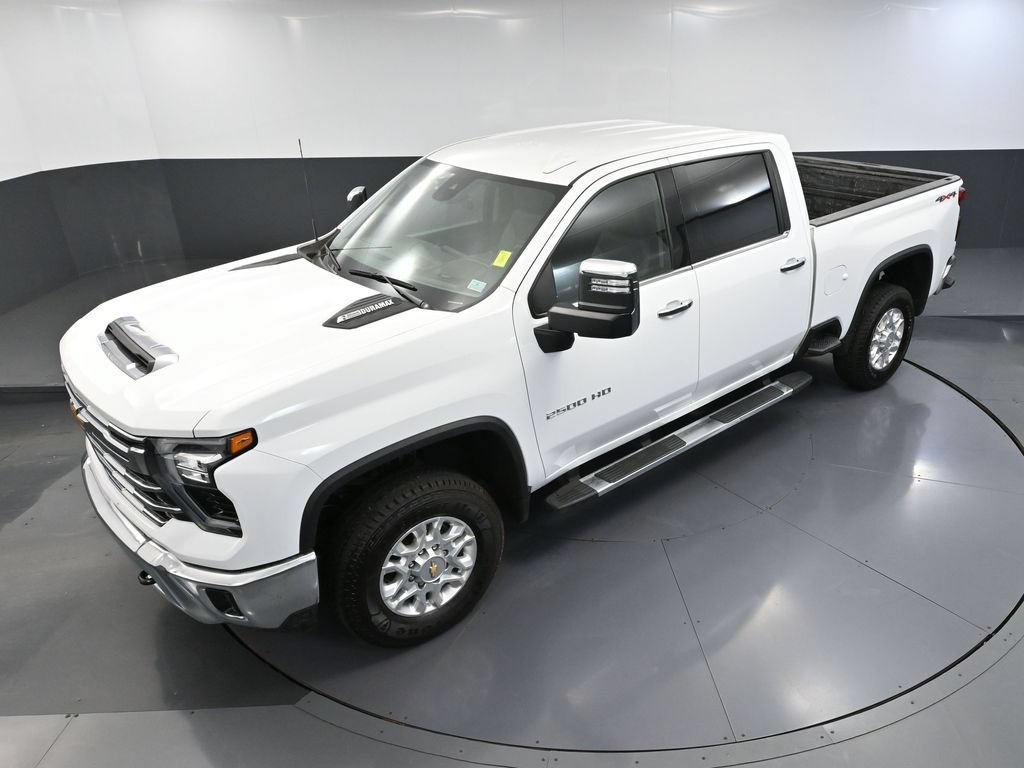 Used 2024 Chevrolet Silverado 2500 LTZ AWD/4WD image 48