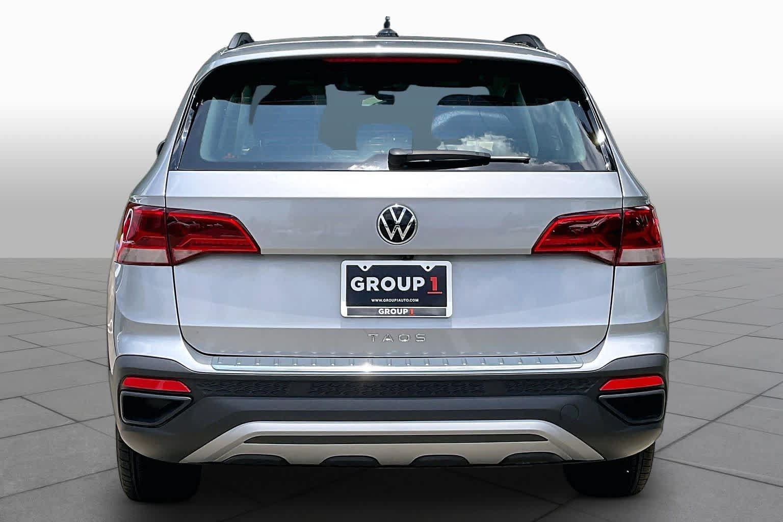 Used 2023 Volkswagen Taos S FWD image 5