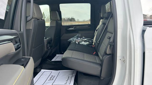 New 2026 Chevrolet Silverado 2500 ZR2 image 32