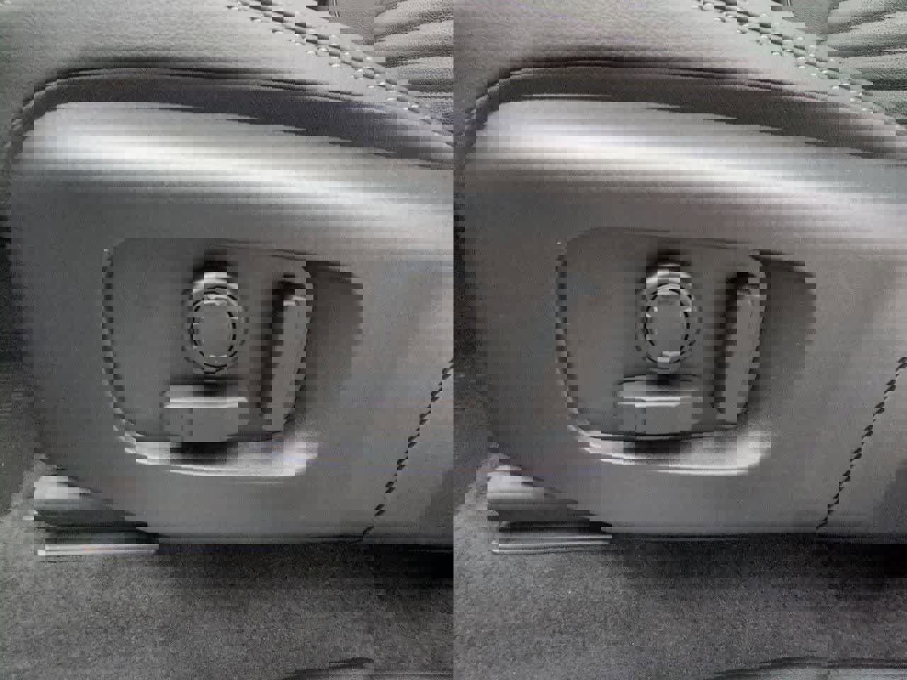 New 2026 Land Rover Discovery Sport Landmark image 15