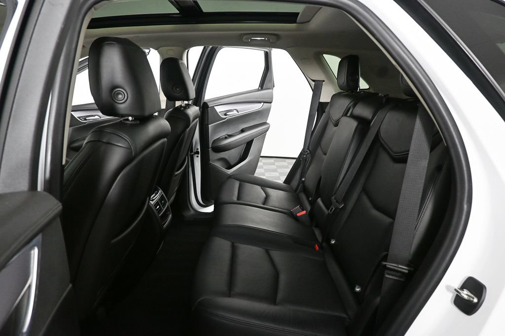 Used 2019 Cadillac XT5 Premium Luxury AWD/4WD image 17