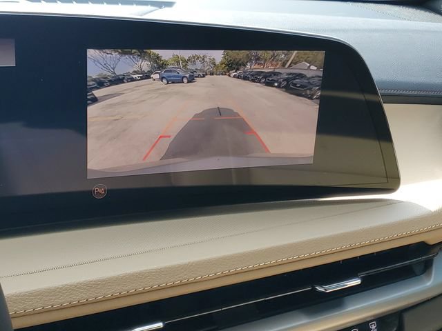 Certified 2024 Cadillac XT4 Luxury FWD image 27