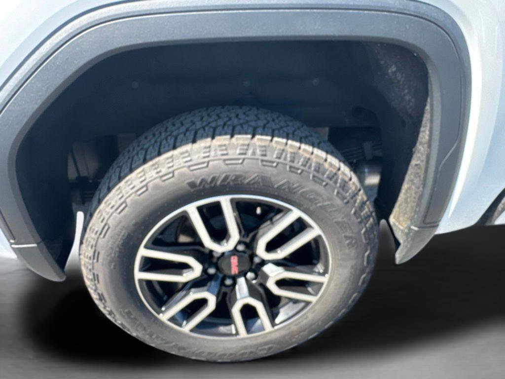 Used 2022 GMC Sierra 1500 AT4X AWD/4WD image 25