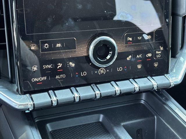 New 2025 GMC Acadia Elevation image 32