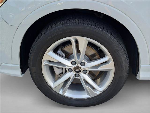 Certified 2024 Audi Q3 2.0T Premium Plus AWD/4WD image 22
