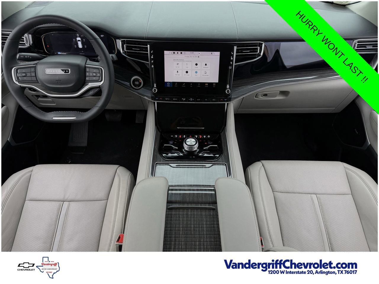 Used 2022 Jeep Wagoneer Series III w/ Premium Group I AWD/4WD image 10