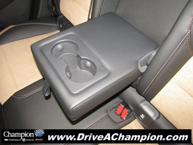 Certified 2026 Chevrolet Equinox ACTIV w/ LPO, Floor Liner Package image 17