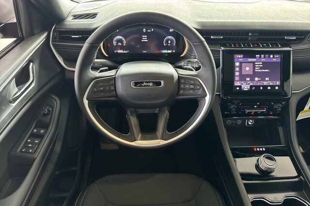 New 2026 Jeep Grand Cherokee Laredo X image 11