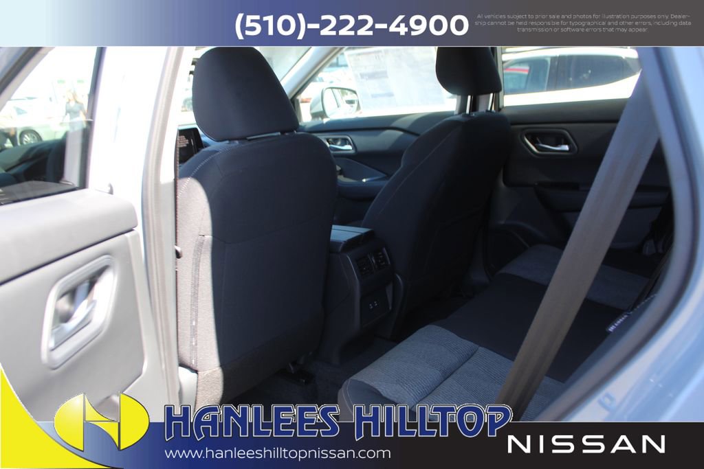 New 2026 Nissan Rogue SV w/ Cold Weather Package AWD/4WD image 16
