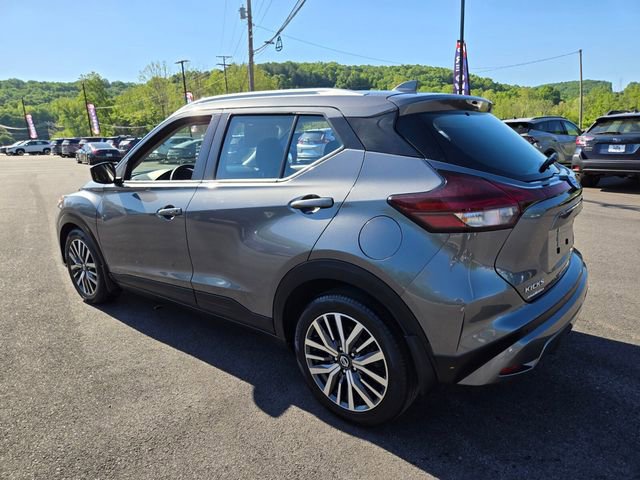 Used 2021 Nissan Kicks SV FWD image 6