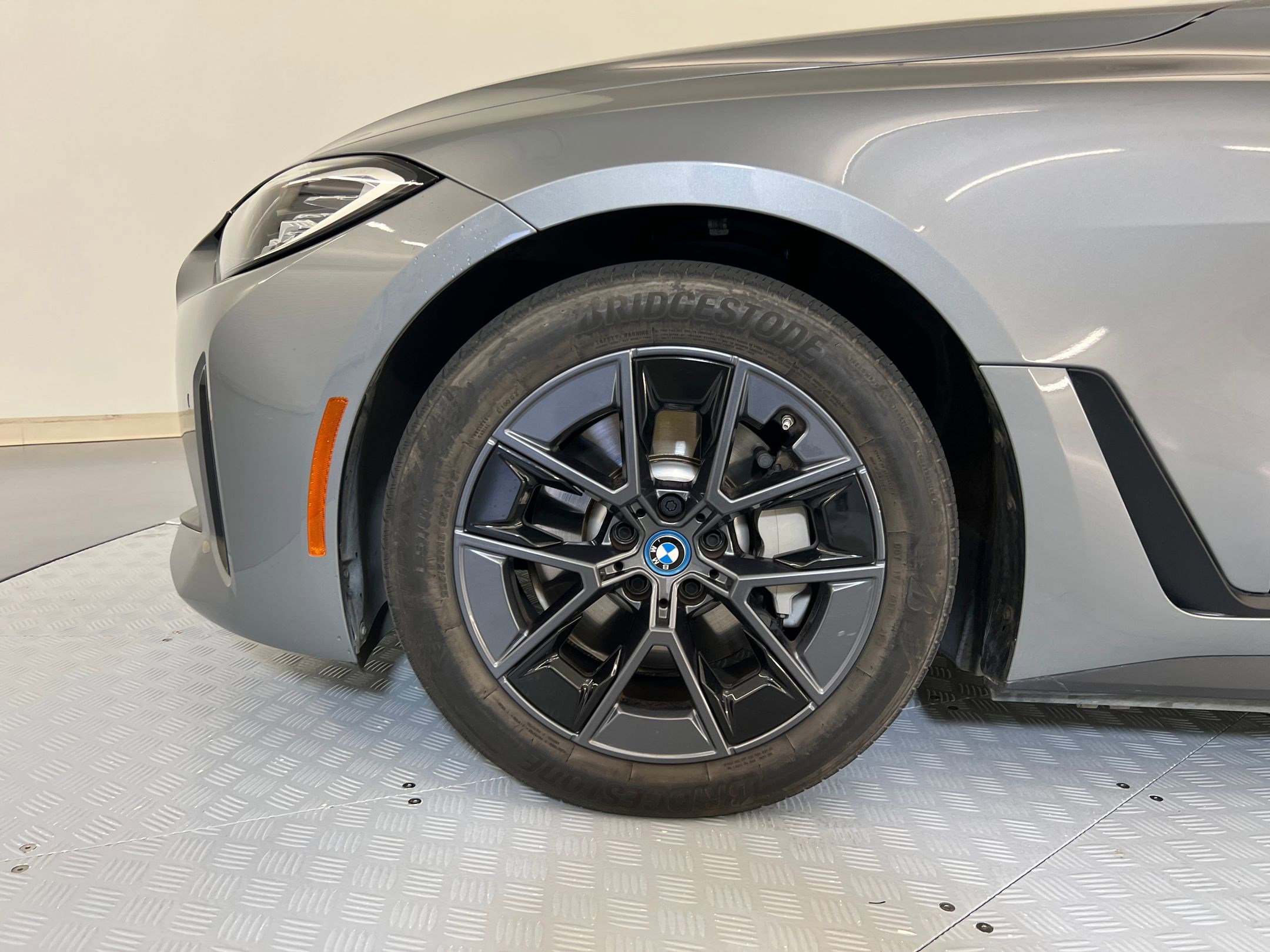 Certified 2023 BMW i4 eDrive35 w/ Premium Package image 10