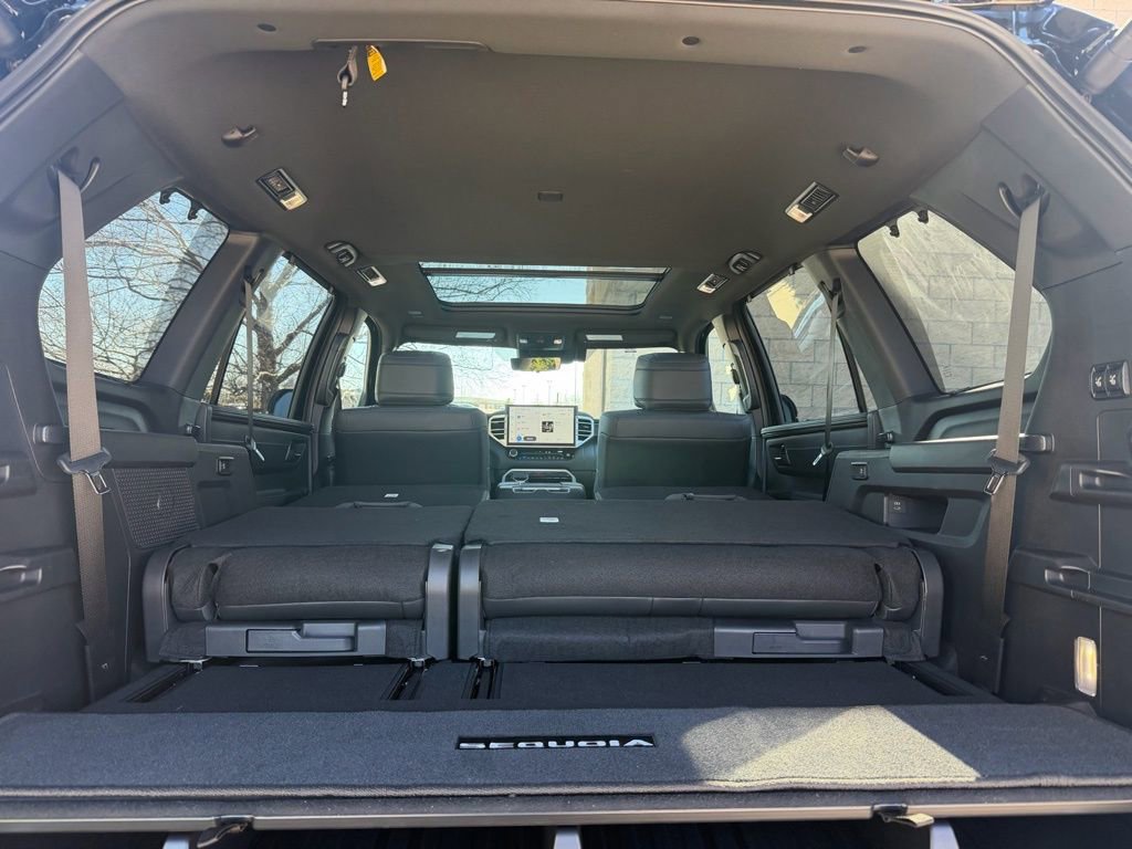 Used 2026 Toyota Sequoia Platinum image 9