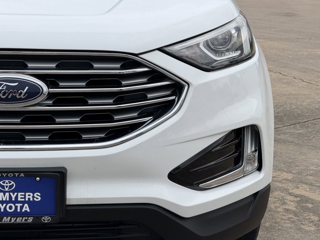 Used 2021 Ford Edge SEL w/ Convenience Package FWD image 4