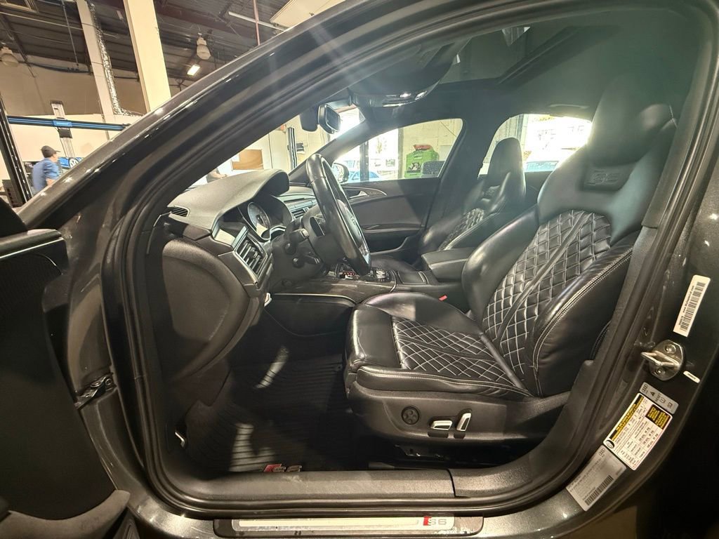 Used 2017 Audi S6 Premium Plus w/ S6 Sport Package image 13
