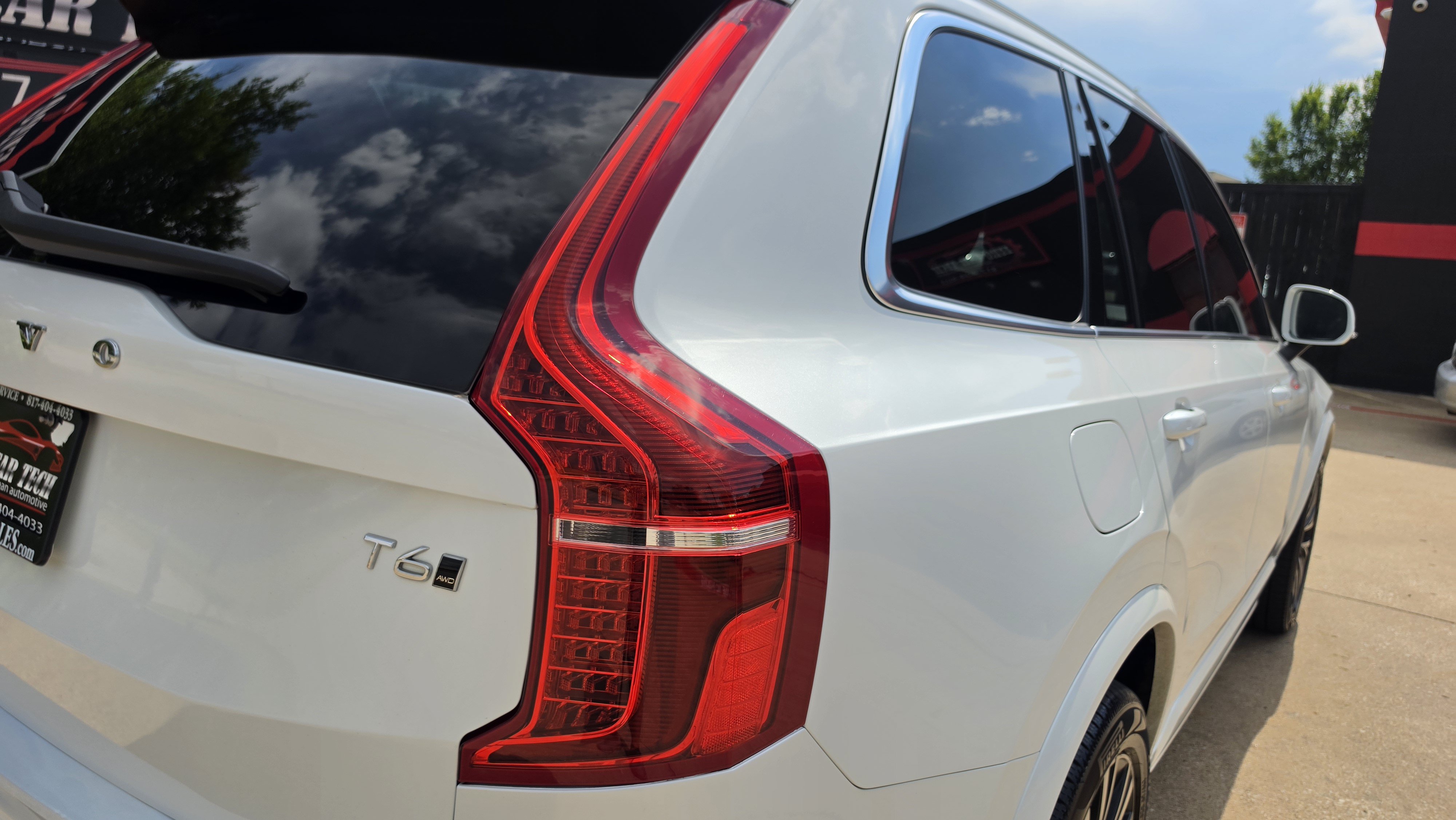 Used 2020 Volvo XC90 T6 Momentum AWD/4WD image 9