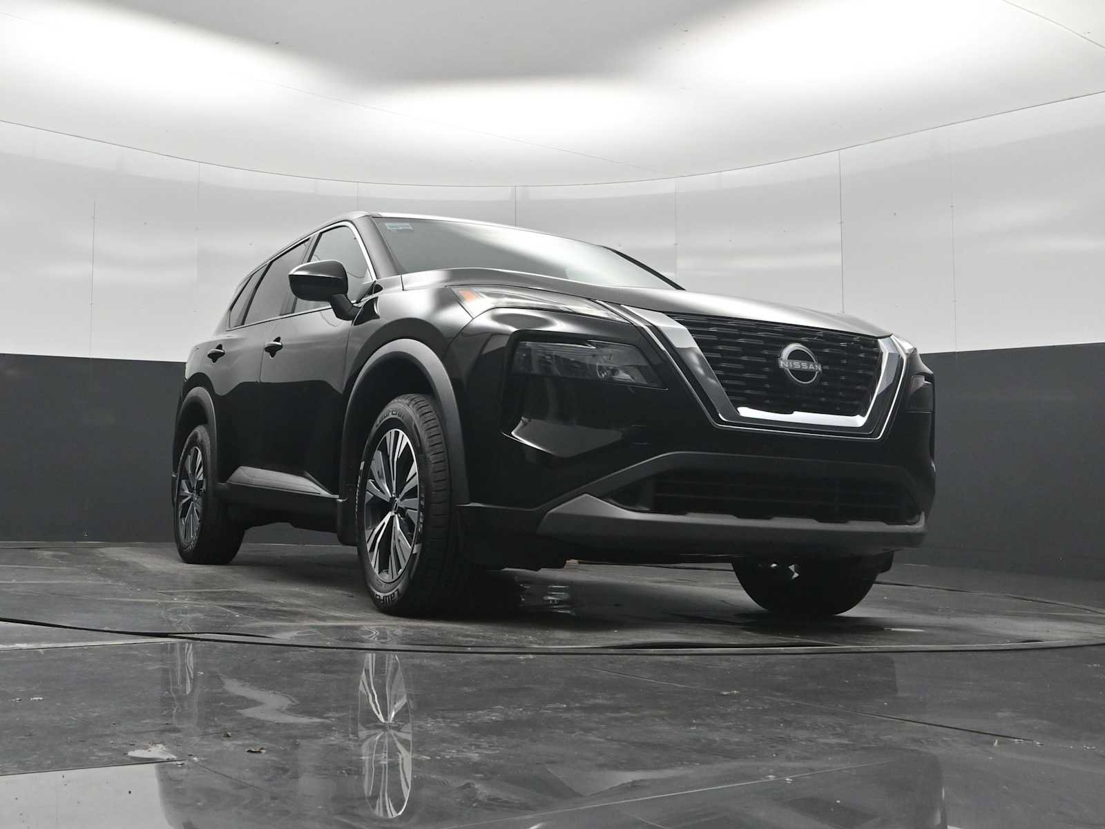 Used 2023 Nissan Rogue SV AWD/4WD image 28