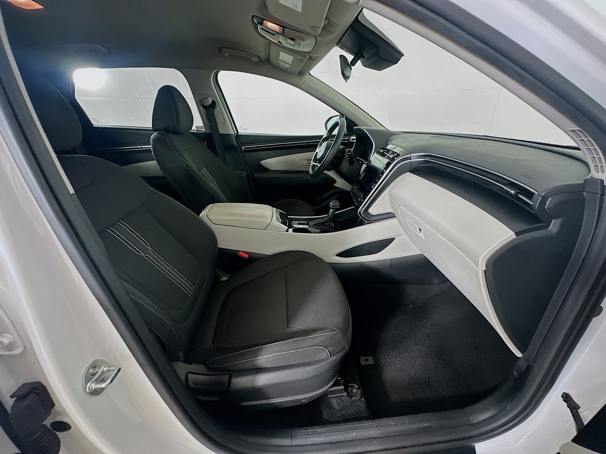 Used 2024 Hyundai Tucson SEL FWD image 31
