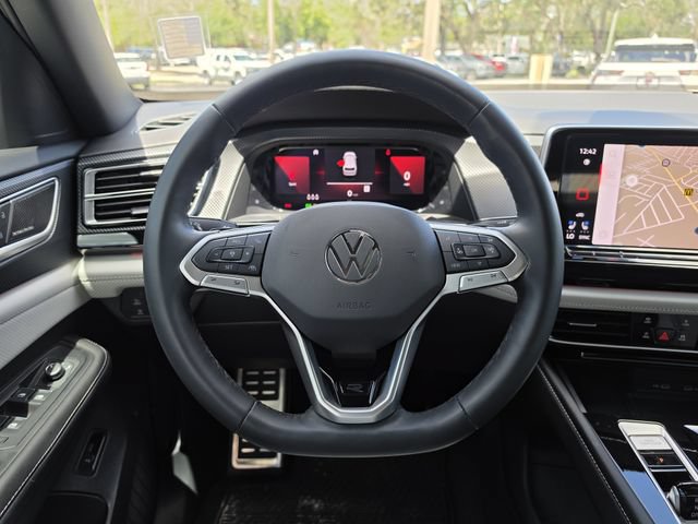 Used 2024 Volkswagen Atlas Cross Sport SEL Premium R-Line AWD/4WD image 17