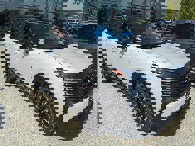 New 2025 Nissan Kicks SV image 5