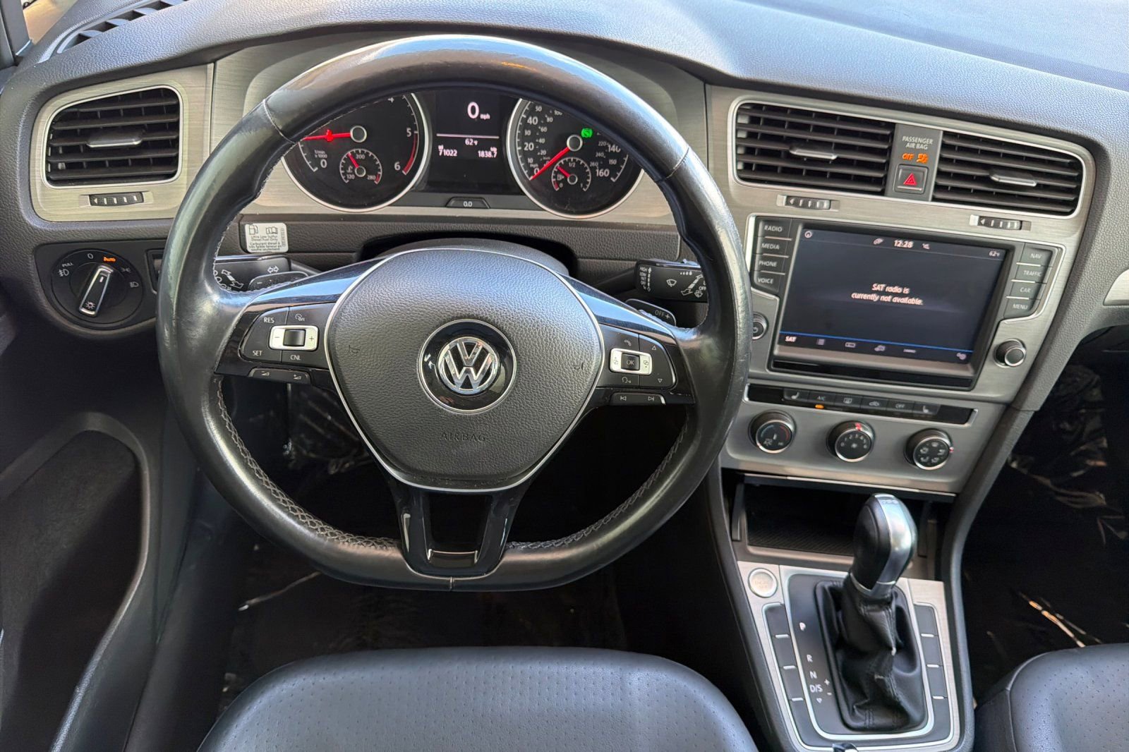 Used 2015 Volkswagen Golf TDI SEL FWD image 14