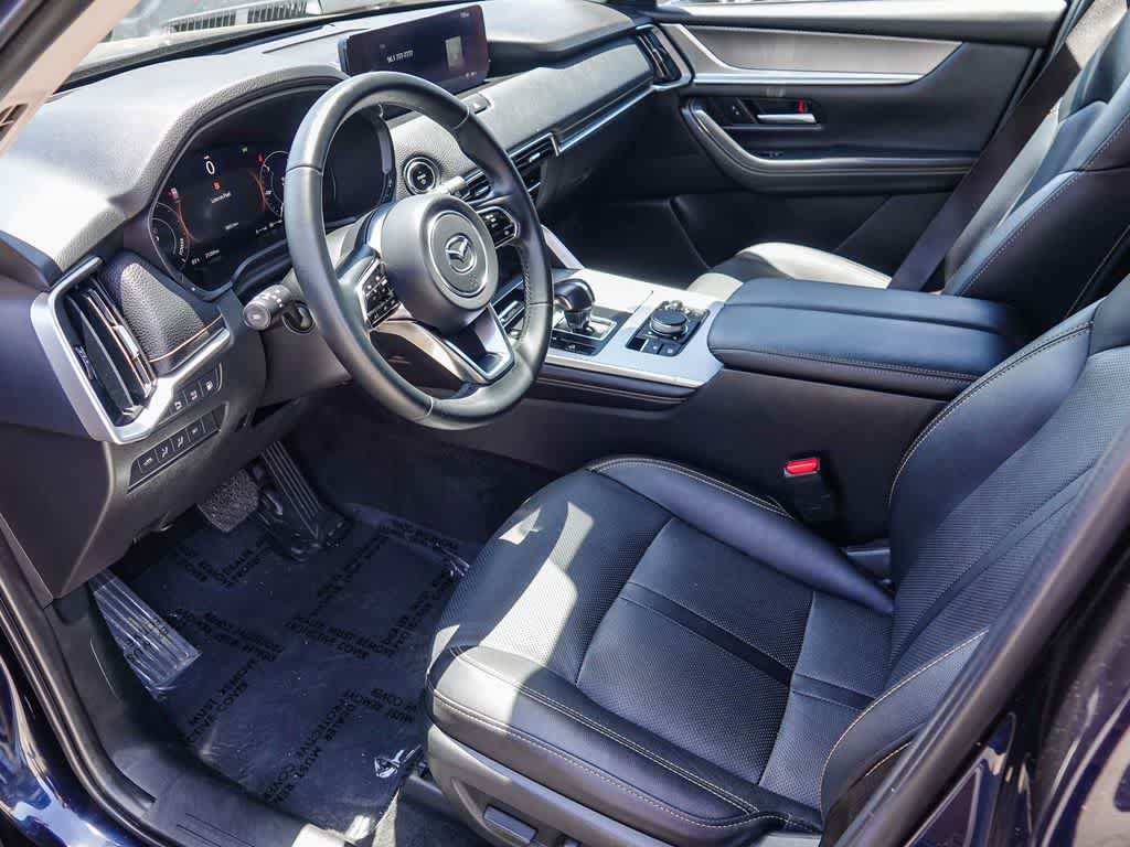 Used 2024 MAZDA CX-90 Plug-In Hybrid w/ Premium Pkg AWD/4WD image 16